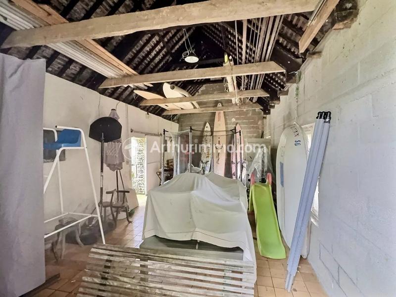 Maison - 341 m² - 13 pièces