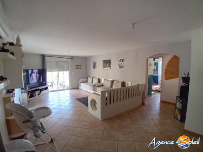 Villa - 99 m² - 5 pièces