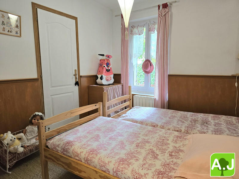 Maison - 84 m² - 4 pièces