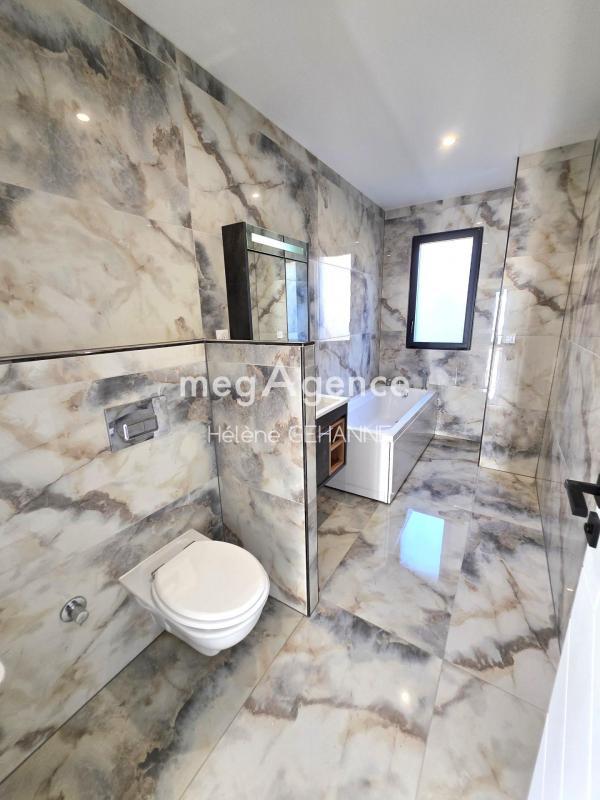 Maison - 125 m² - 6 pièces