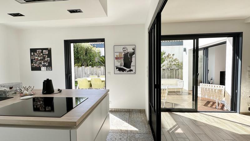 Maison d'architecte - 140 m² - 4 pièces