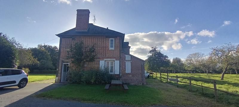 Maison ancienne - 262 m² - 8 pièces