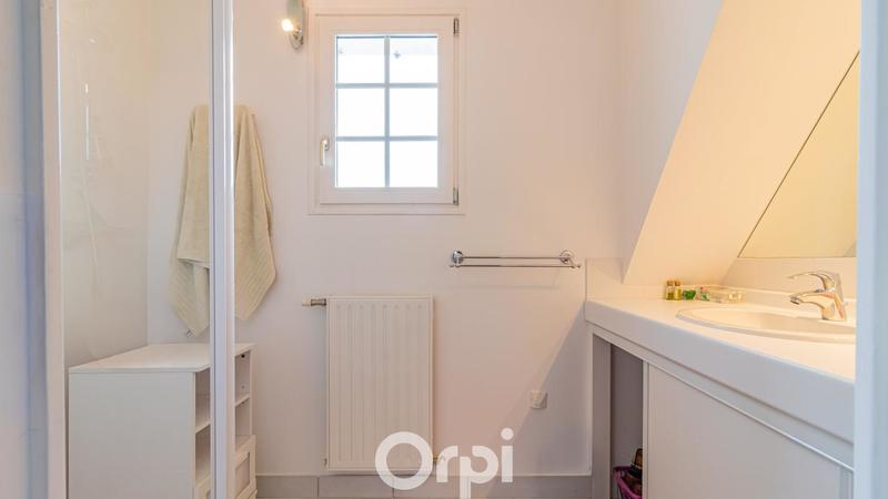 Maison - 157 m² - 6 pièces