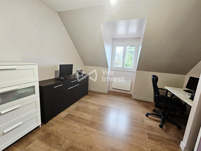 Maison traditionnelle - 131 m² - 7 pièces