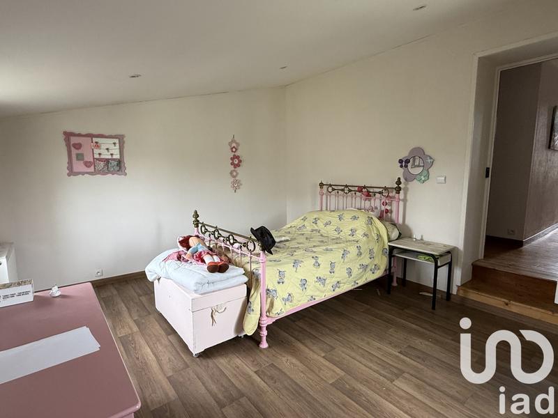 Maison - 201 m² - 6 pièces