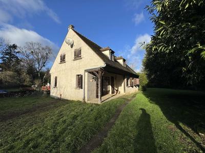 Maison - 160 m² - 5 pièces