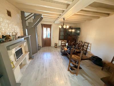 Maison - 92 m² - 2 pièces