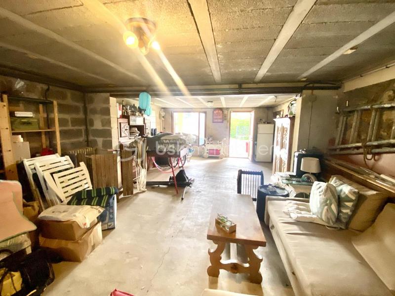 Pavillon - 160 m² - 7 pièces