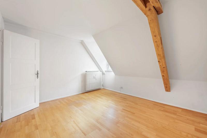 Duplex - 101 m² - 4 pièces