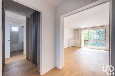 Appartement - 80 m² - 3 pièces