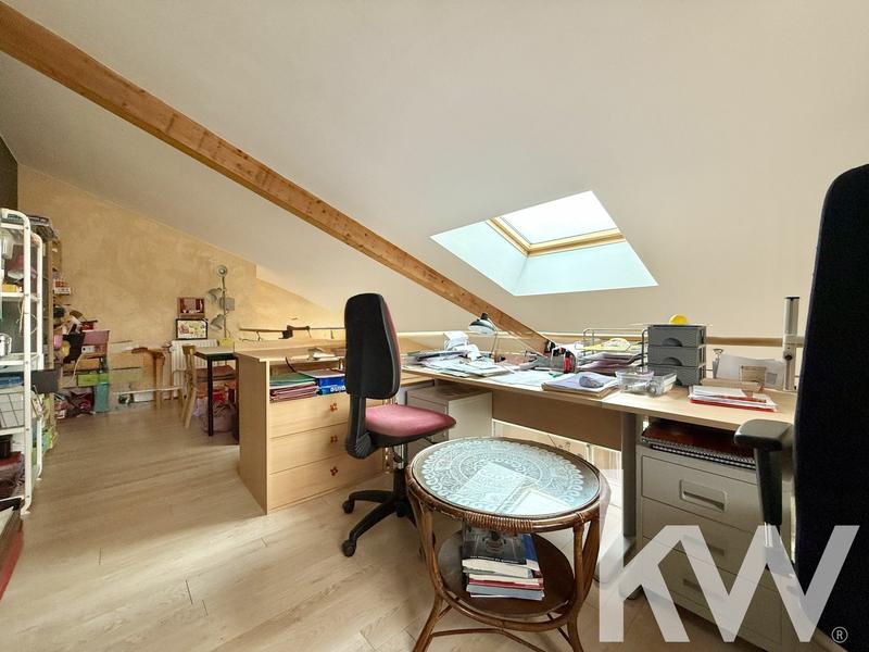 Pavillon - 187 m² - 6 pièces