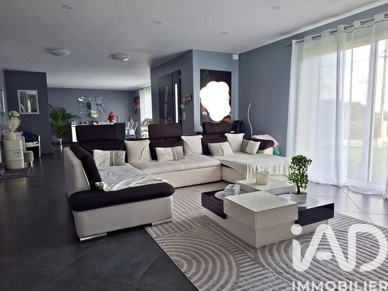 Maison - 148 m² - 5 pièces