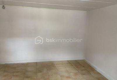 Maison - 143 m² - 7 pièces