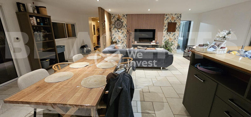 Maison - 159 m² - 6 pièces