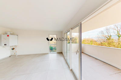 Appartement - 83 m² - 4 pièces