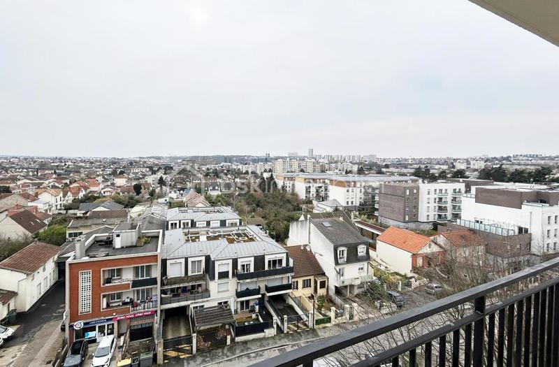 Appartement - 97 m² - 4 pièces