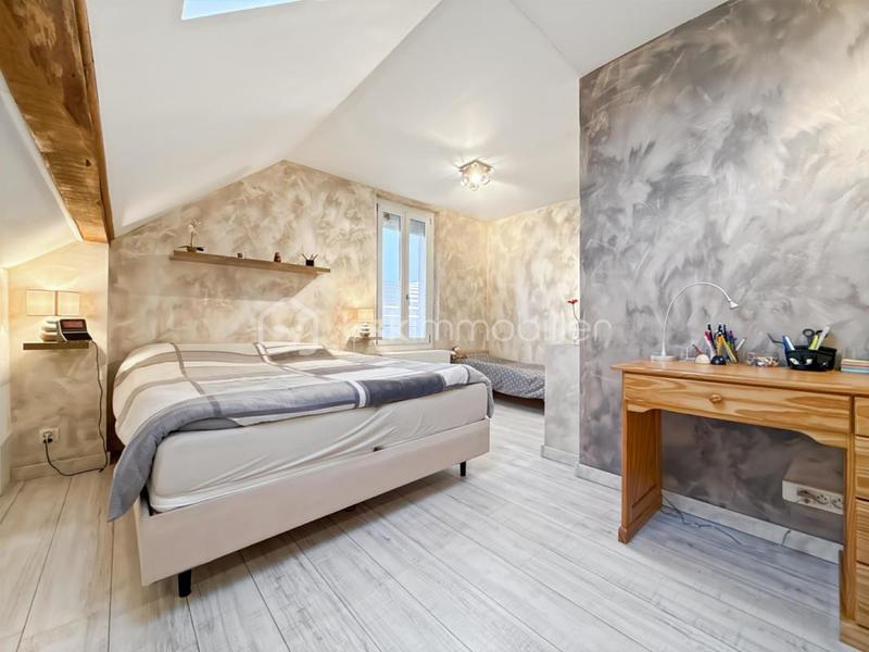 Maison - 110 m² - 5 pièces