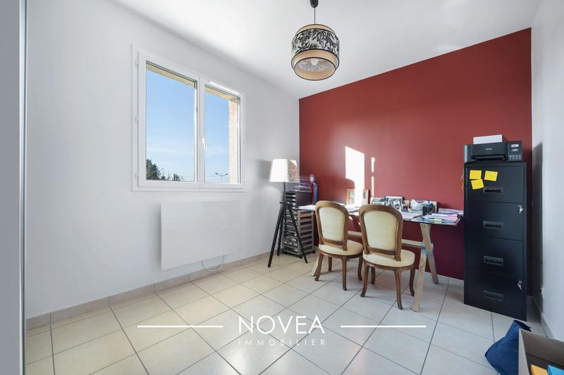 Maison traditionnelle - 102 m² - 5 pièces