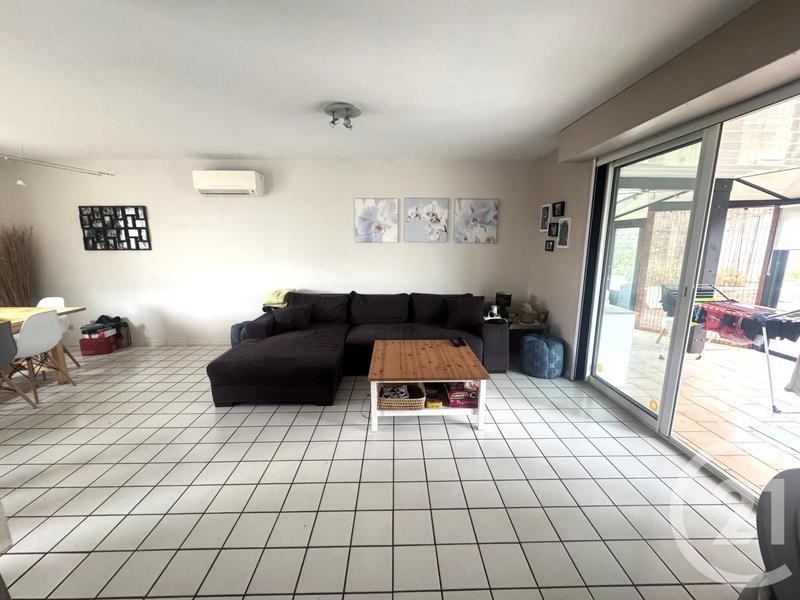 Maison - 145 m² - 6 pièces