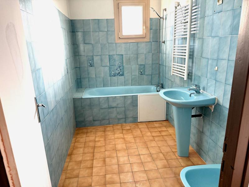 Maison - 85 m² - 5 pièces