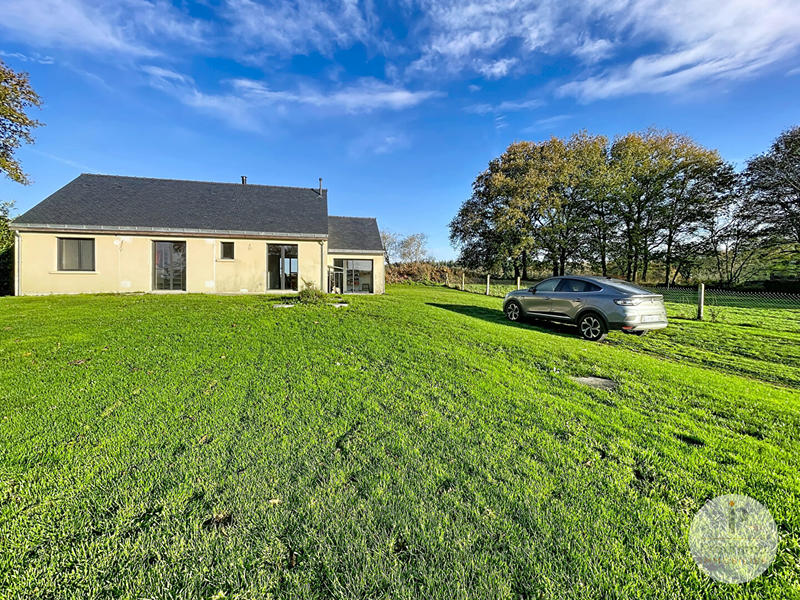 Maison - 92 m² - 5 pièces