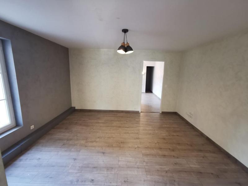 Maison - 166 m² - 7 pièces