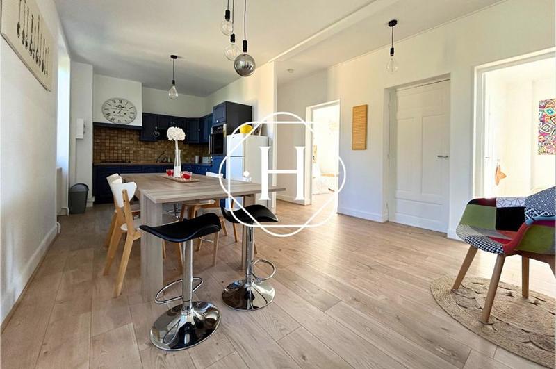 Appartement - 89 m² - 4 pièces