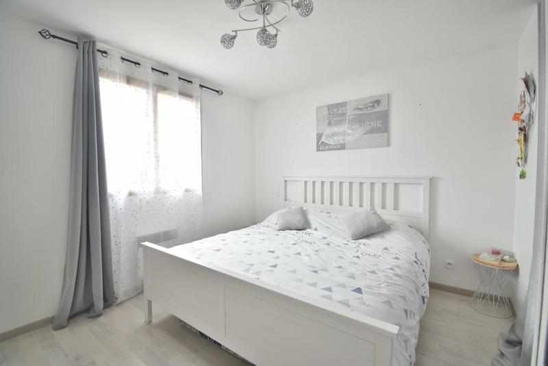 Villa - 92 m² - 4 pièces