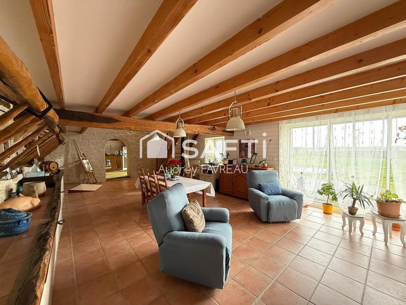 Maison - 182 m² - 6 pièces