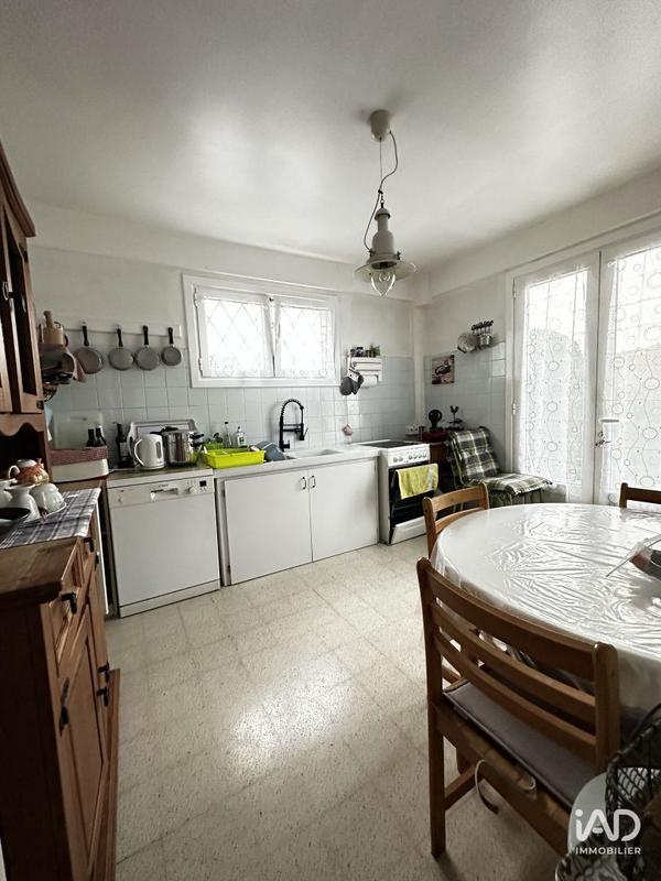 Maison - 145 m² - 8 pièces