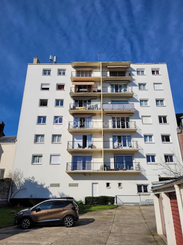 Appartement - 65 m² - 4 pièces