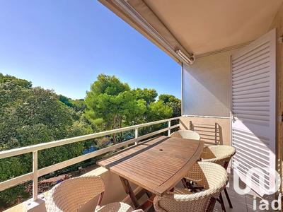 Studio - 25 m² - 1 pièce