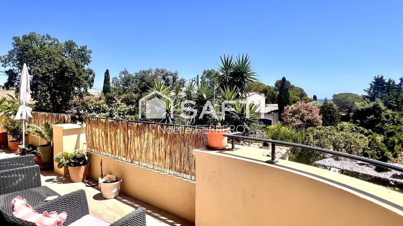 Appartement - 100 m² - 4 pièces