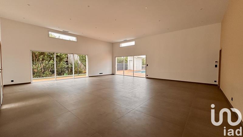 Maison - 189 m² - 4 pièces