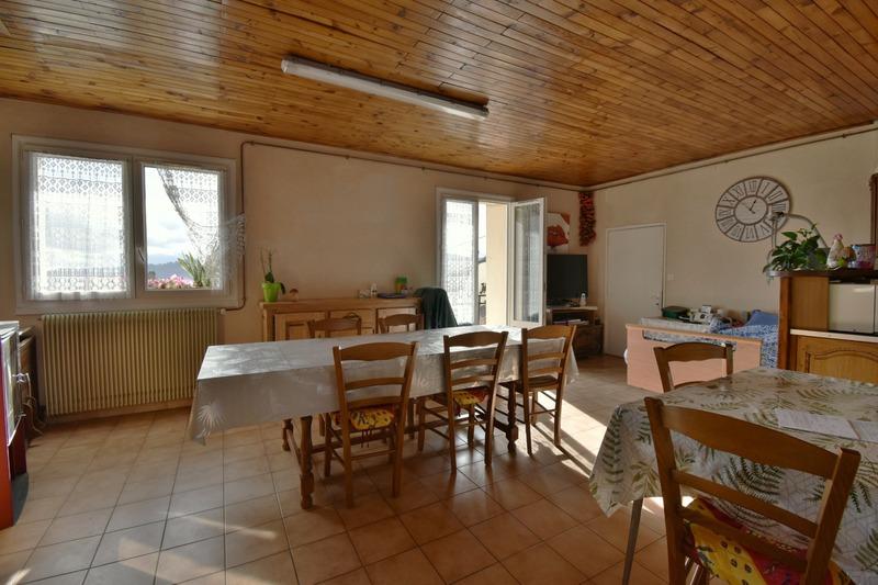 Maison en pierre - 86 m² - 5 pièces