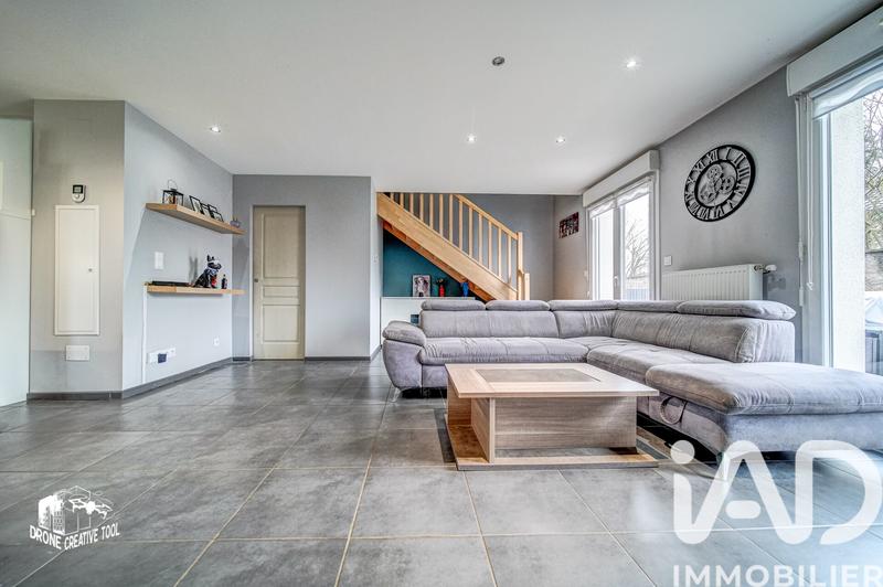 Maison - 80 m² - 5 pièces