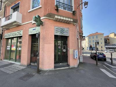 Local commercial - 73 m²