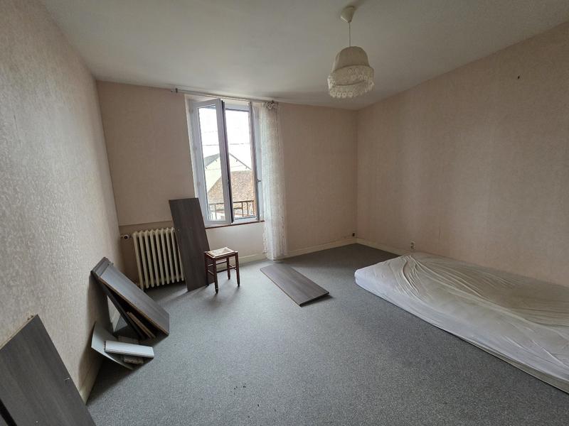 Maison - 182 m² - 6 pièces