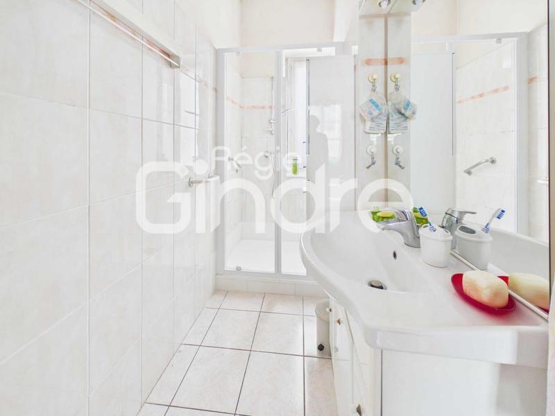 Appartement - 84 m² - 4 pièces