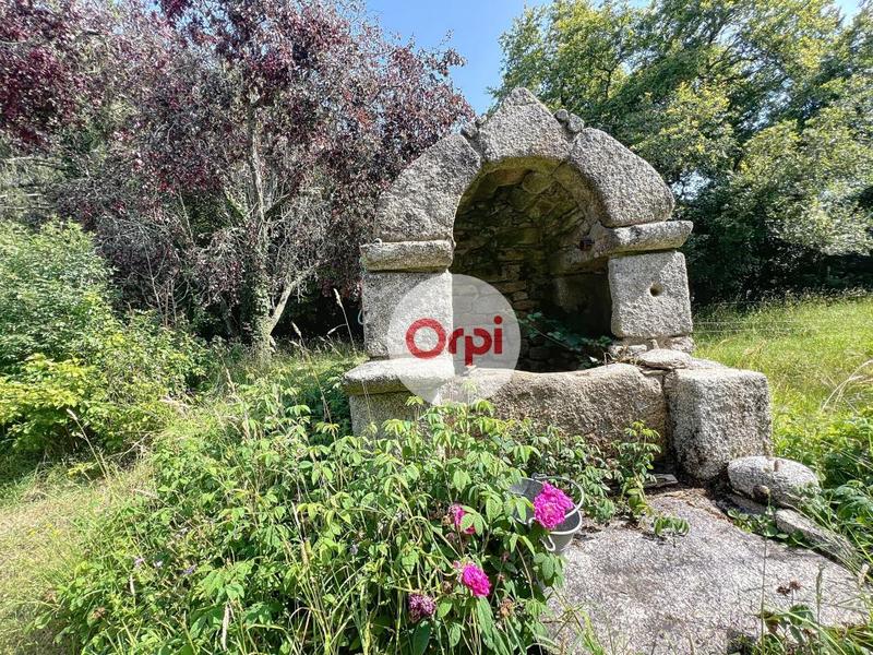 Maison - 253 m² - 7 pièces