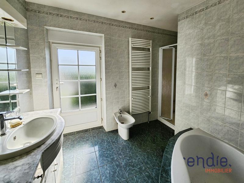 Maison - 108 m² - 5 pièces