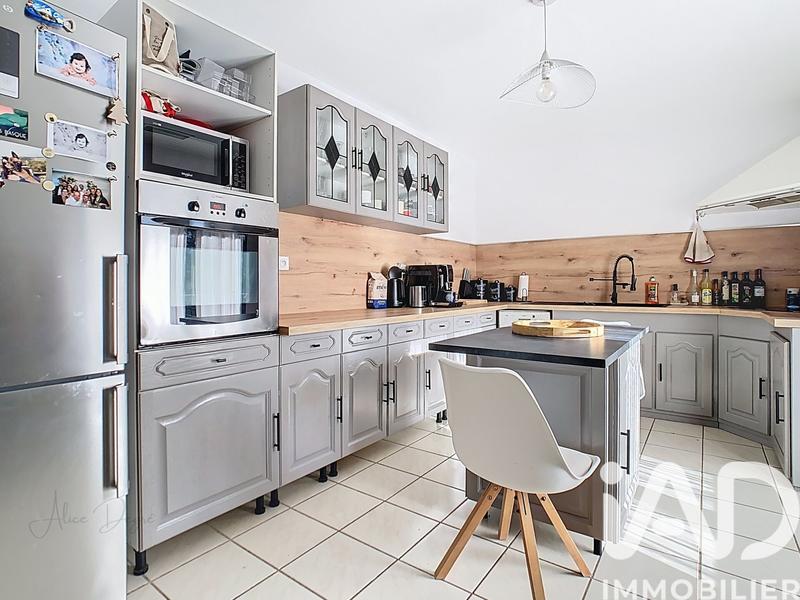 Maison - 110 m² - 4 pièces