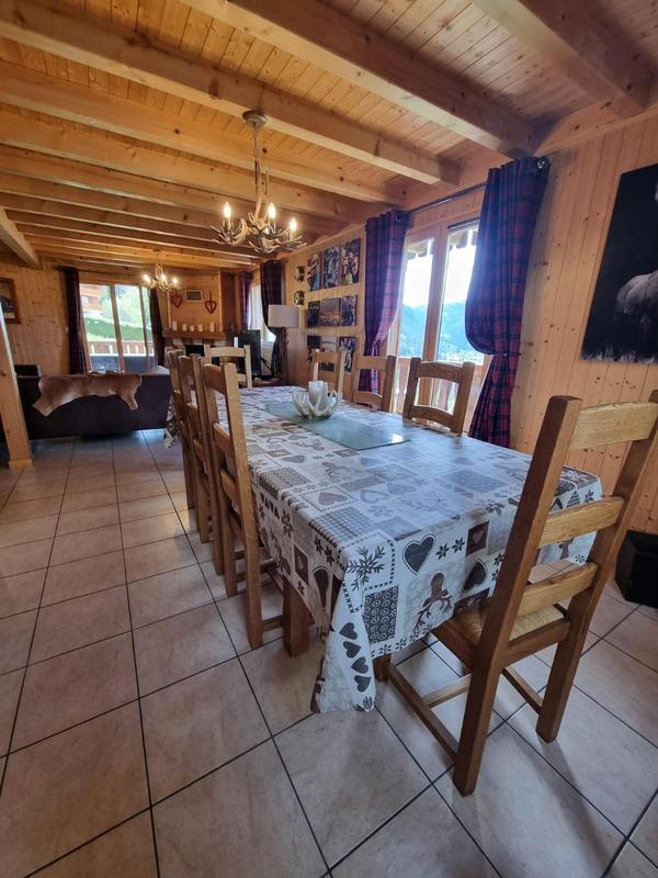 Châlet - 180 m² - 9 pièces