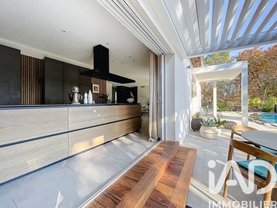 Maison - 125 m² - 4 pièces