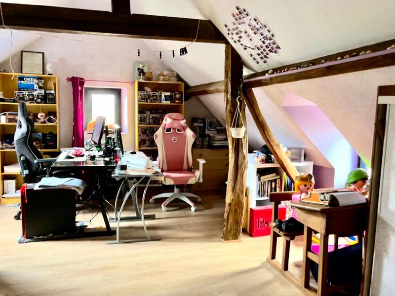 Maison - 98 m² - 4 pièces