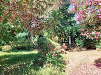 Maison - 137 m² - 6 pièces