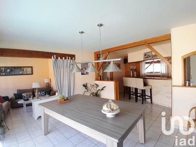 Maison - 171 m² - 8 pièces