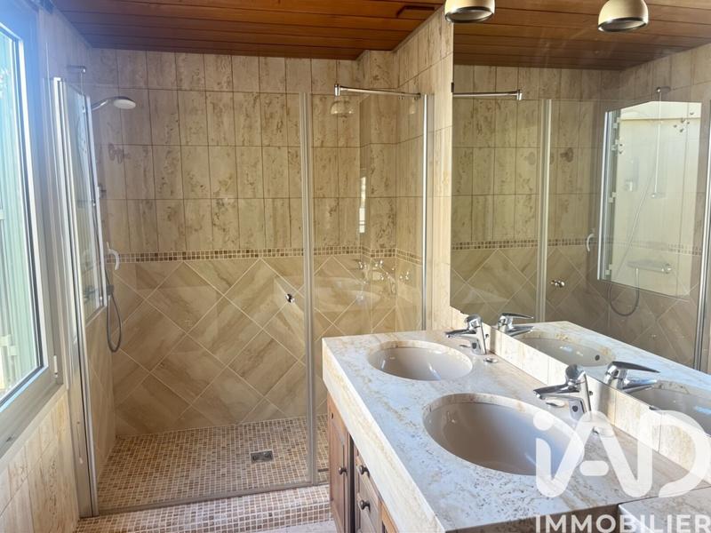 Maison - 175 m² - 6 pièces