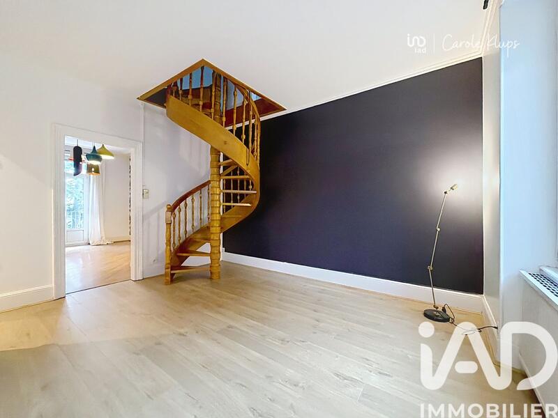 Duplex - 121 m² - 4 pièces