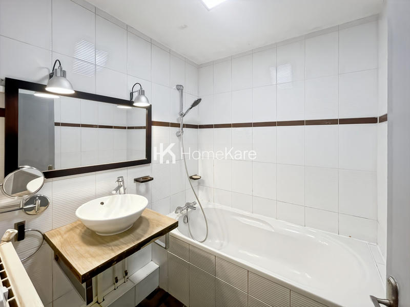 Appartement - 91 m² - 5 pièces